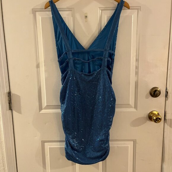 UO Woman's Blue Mila Sequin Strappy-Back Holiday Party Mini Dress Sz LR - Picture 5 of 12